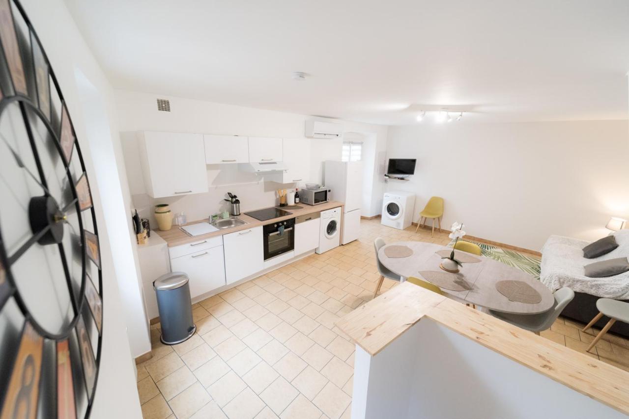 Ravissant Triplex Et Duplex Au Centre De Pont St Esprit Apartment Ngoại thất bức ảnh
