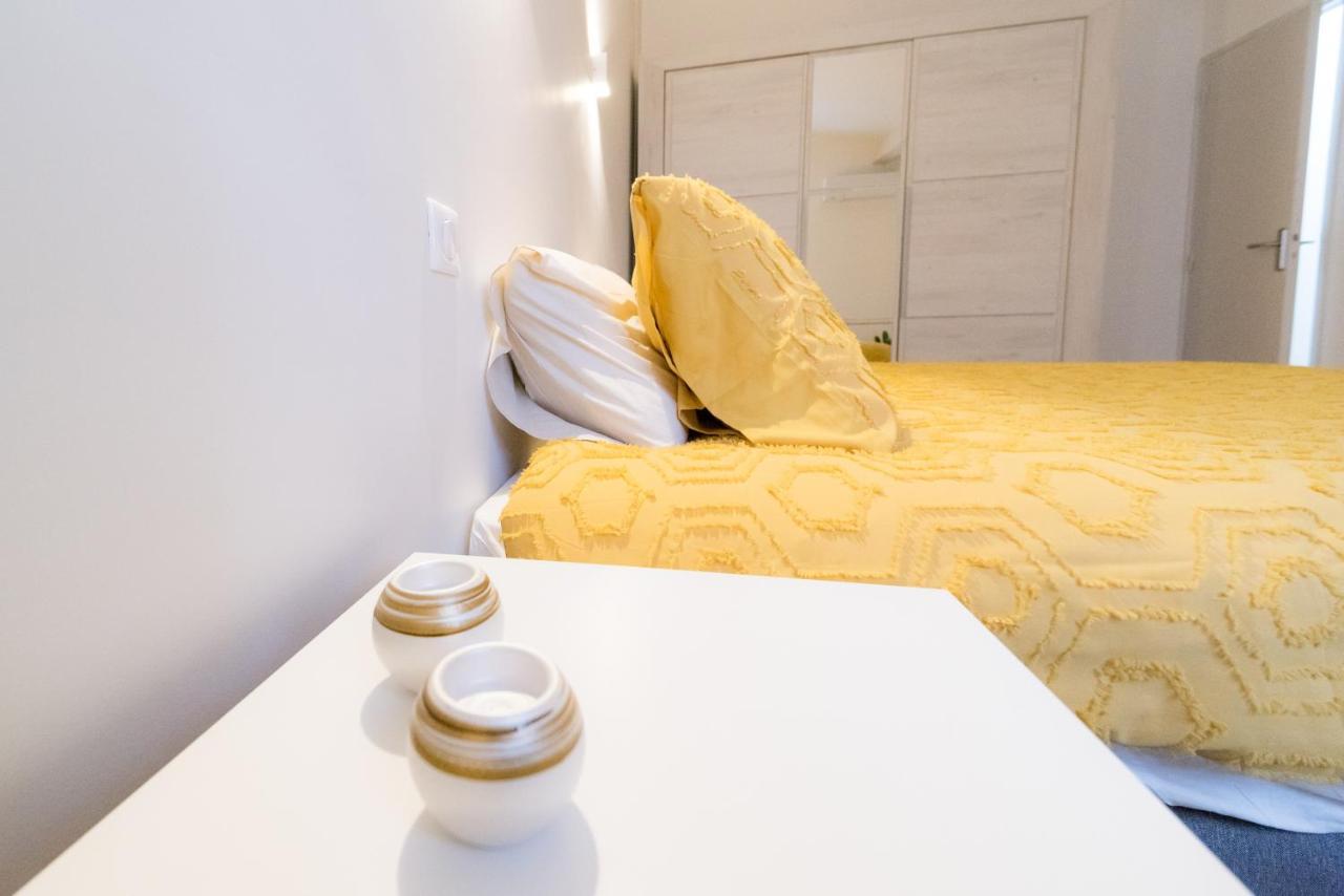 Ravissant Triplex Et Duplex Au Centre De Pont St Esprit Apartment Ngoại thất bức ảnh