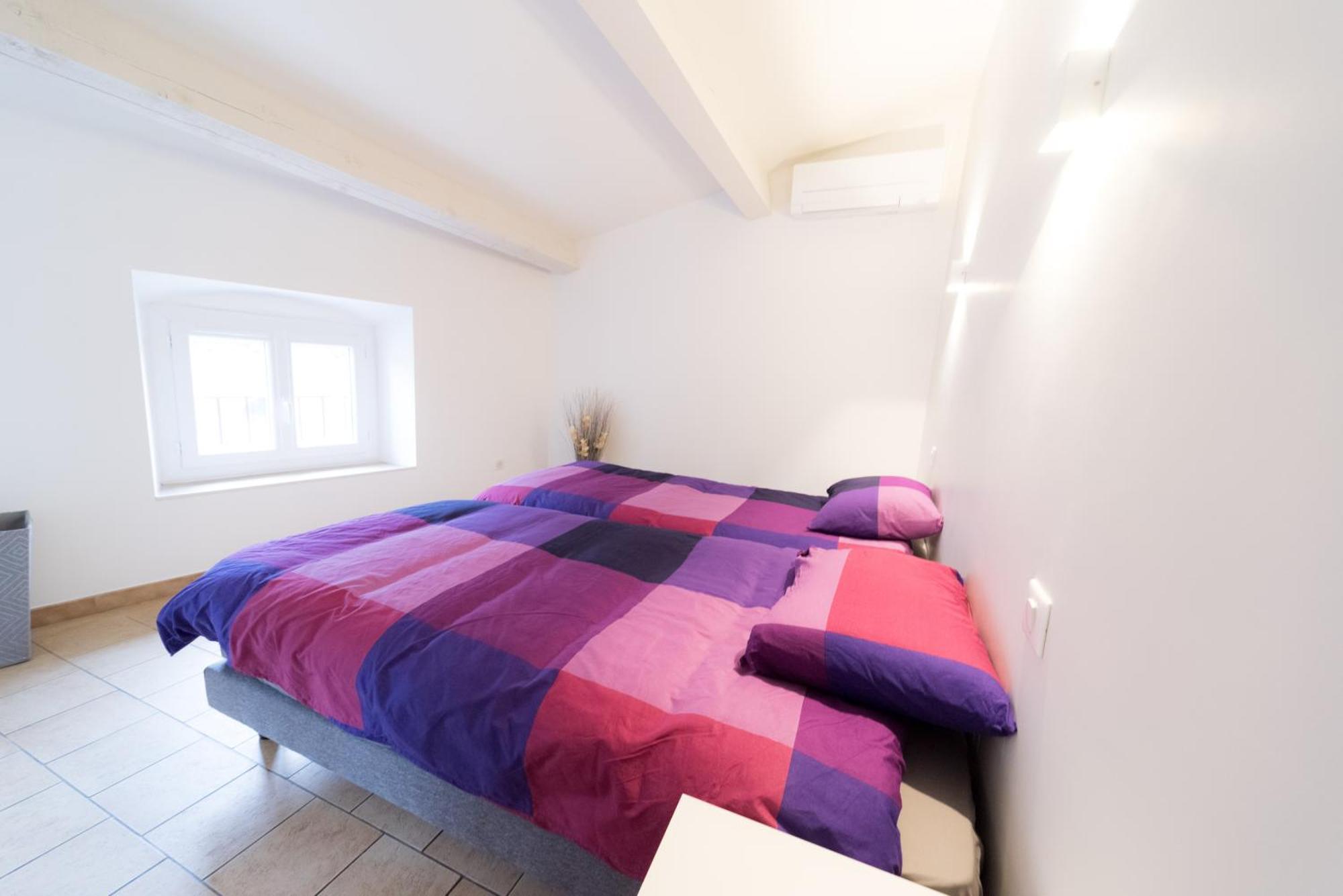 Ravissant Triplex Et Duplex Au Centre De Pont St Esprit Apartment Ngoại thất bức ảnh