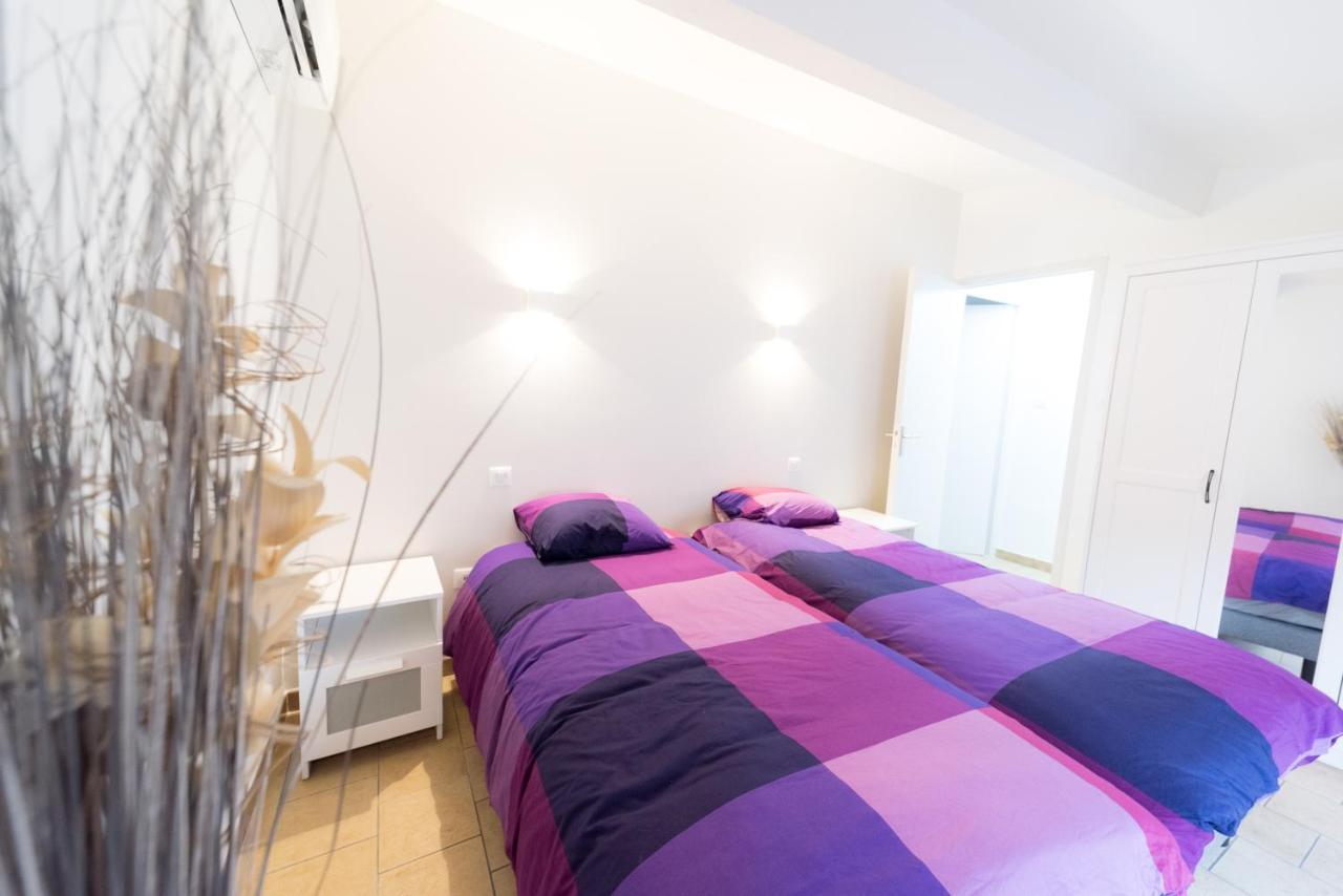 Ravissant Triplex Et Duplex Au Centre De Pont St Esprit Apartment Ngoại thất bức ảnh