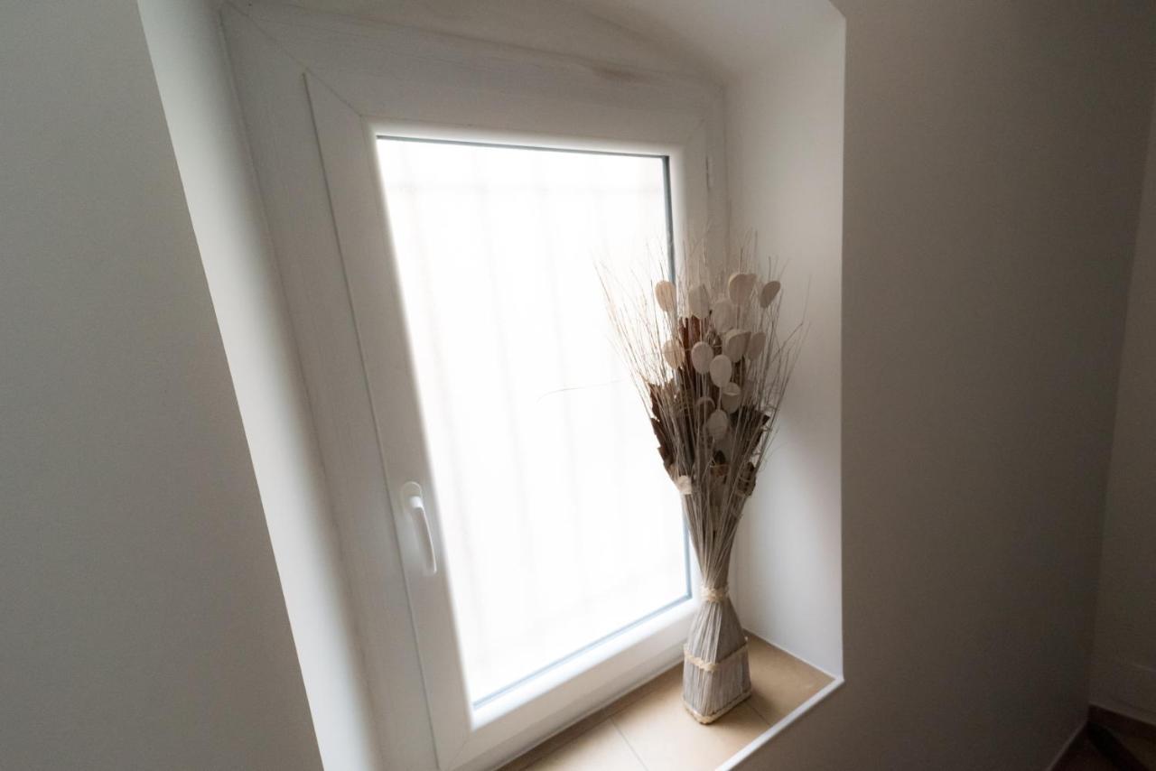 Ravissant Triplex Et Duplex Au Centre De Pont St Esprit Apartment Ngoại thất bức ảnh